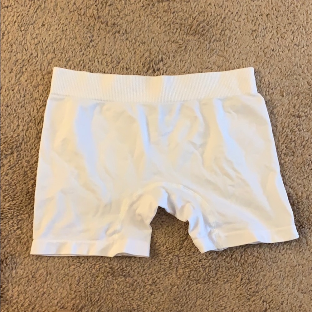 Active Basics Shorts. New Without Tag. - image 1